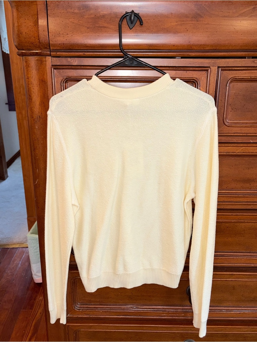 UNIQLO Women's Cream 100% Cotton Crew Neck Sweater XS NWT - Picture 2 of 6
